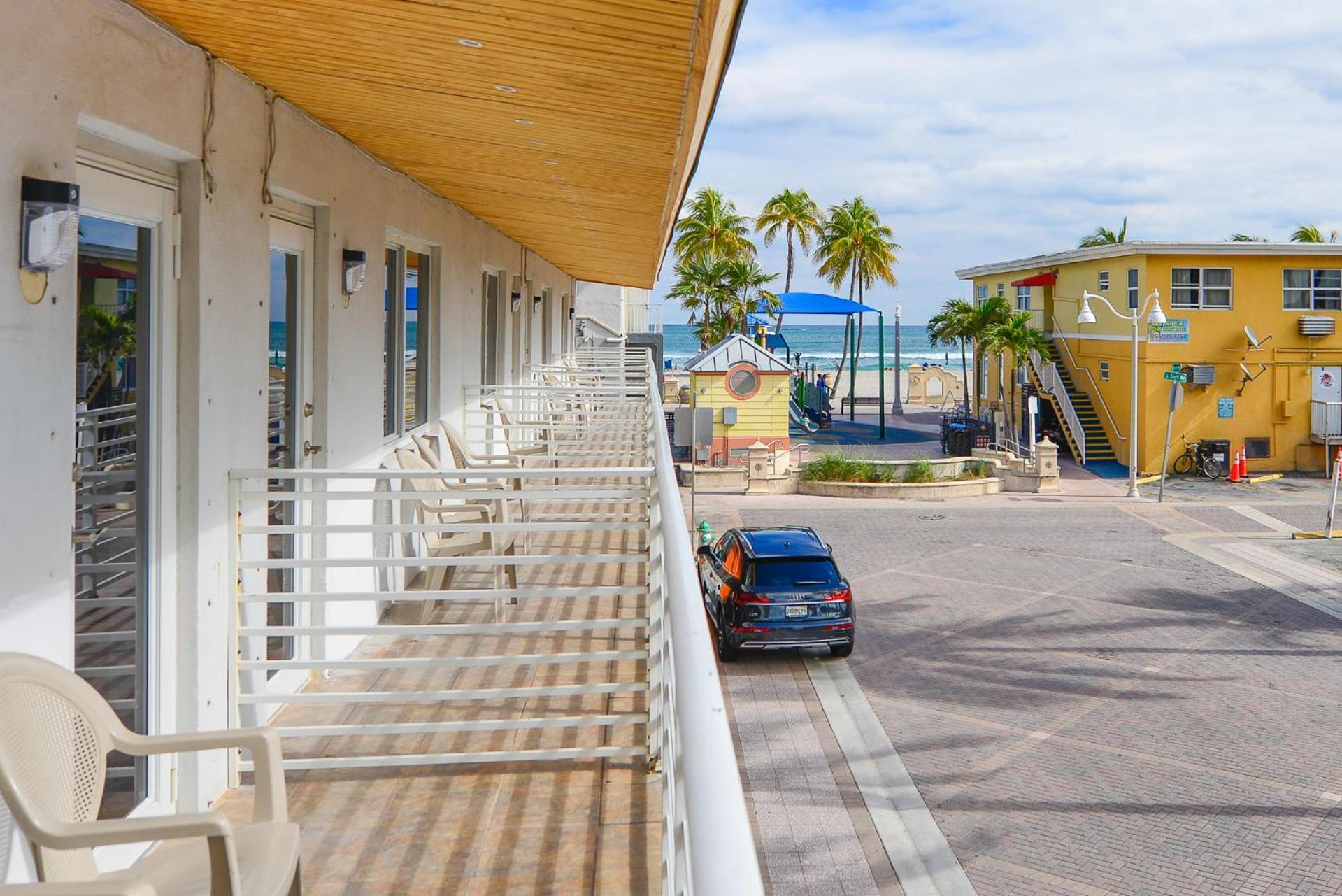 Amazing Balcony Studio At The Beach With Parking -M44 Hollywood Exteriér fotografie