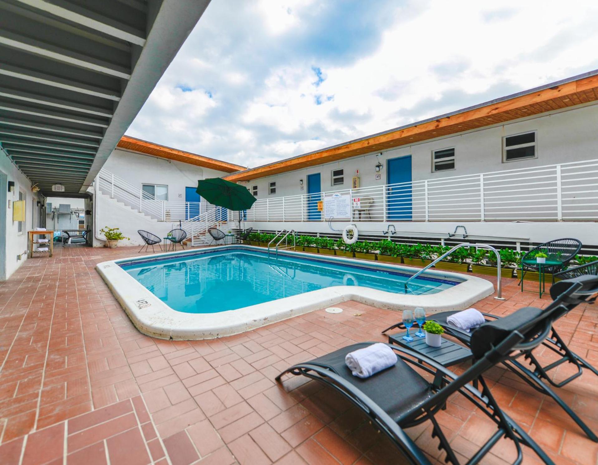 Amazing Balcony Studio At The Beach With Parking -M44 Hollywood Exteriér fotografie